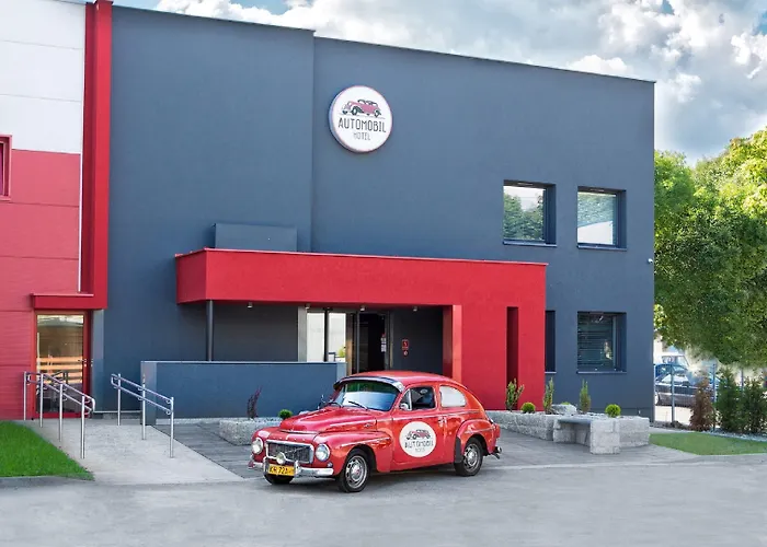 Automobil Hotel